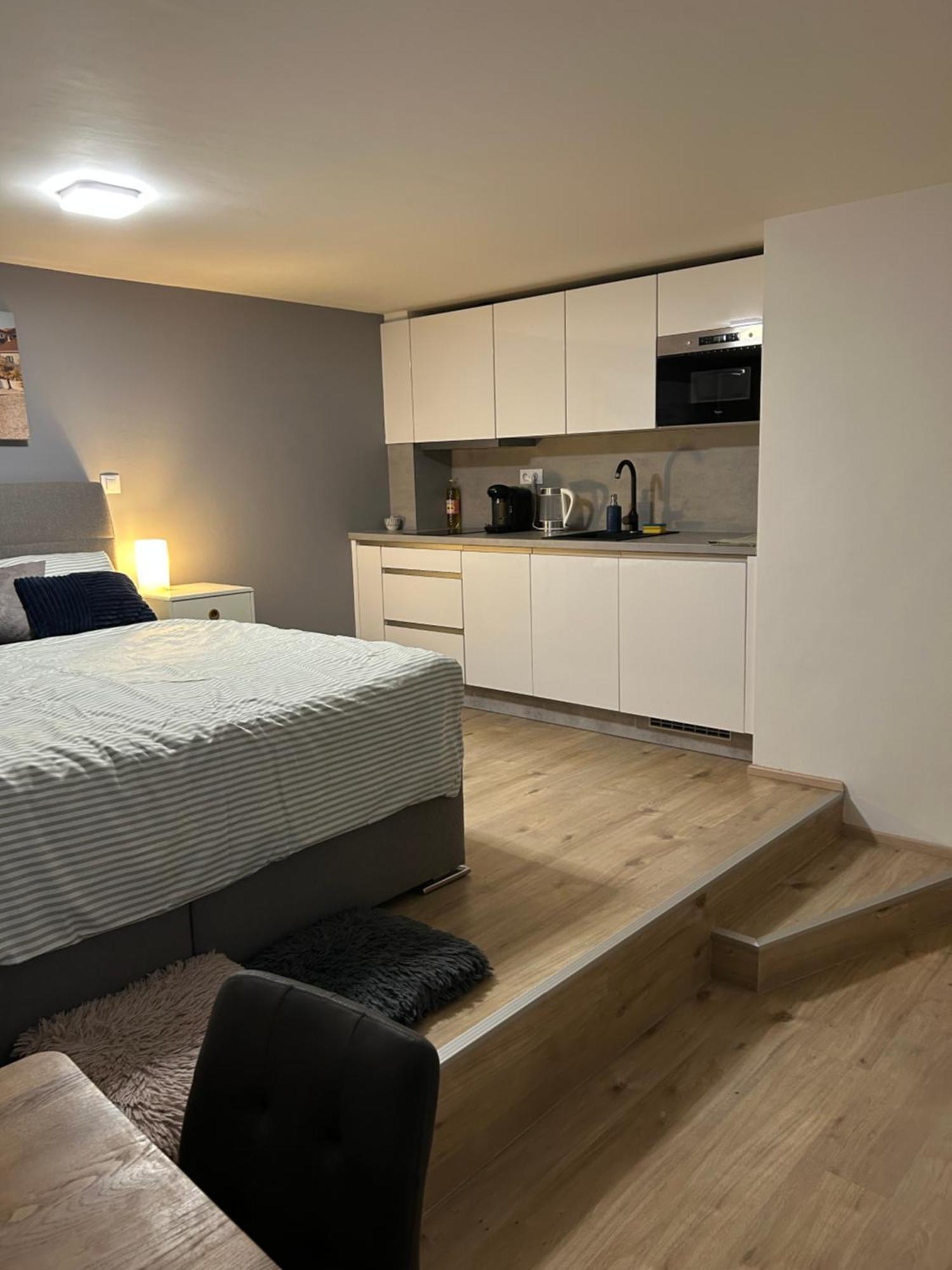 Romantic By The Center Apartamento *